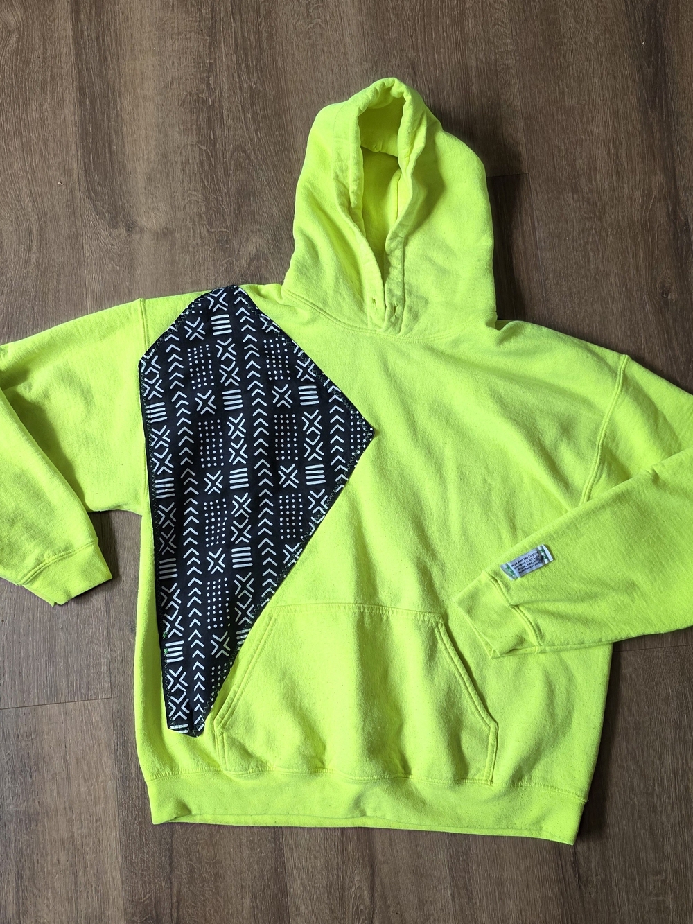 Hype Man Kev 1/1 Handmade NYC Neon Black Geometric Hoodie Streetwear Size Large